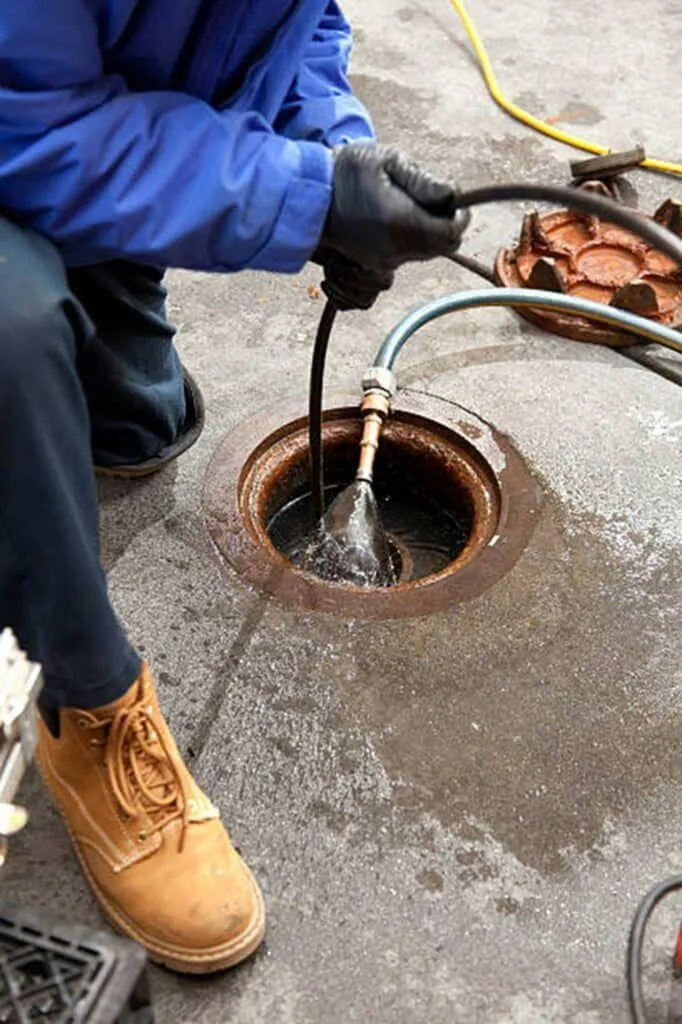 septic tank cleaning and pumping